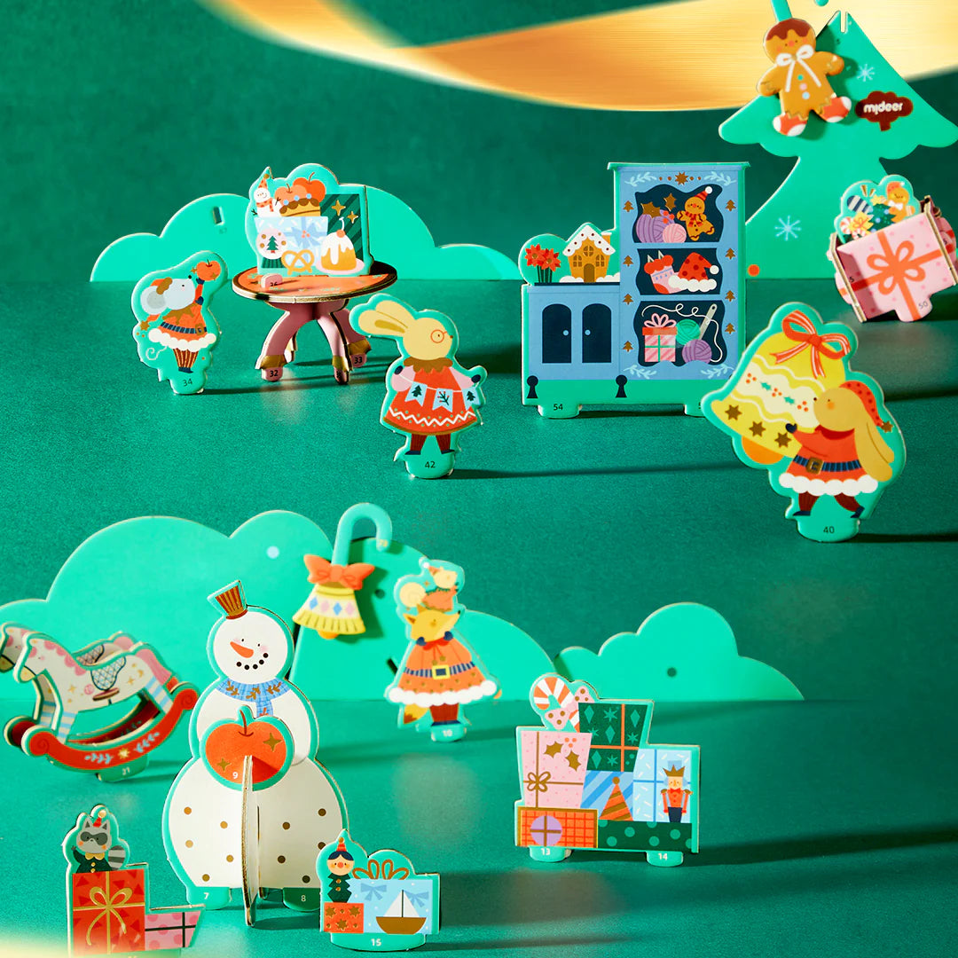 Rotating musical 3D Christmas puzzle