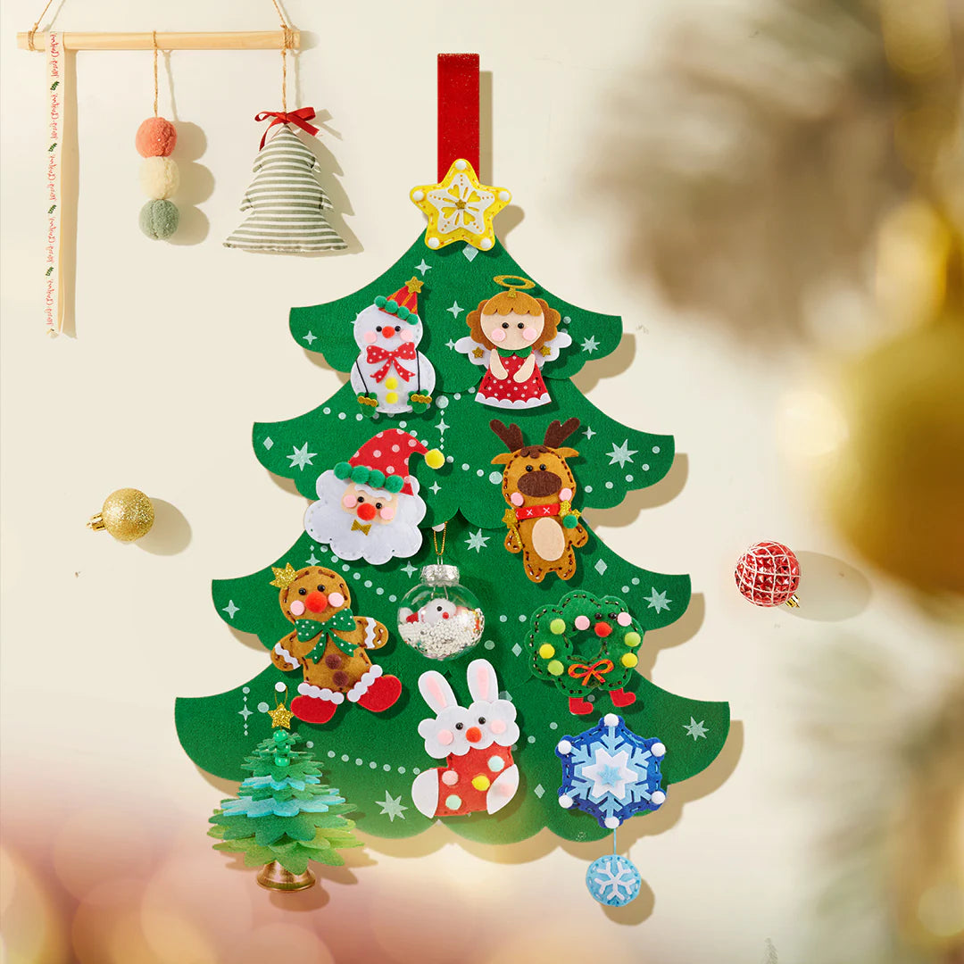 DIY - Christmas tree and toys